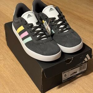 Adidas VL Court 3.0 K sneaker in the 'Grey Six / Halo Mint / Bliss Lilac 6